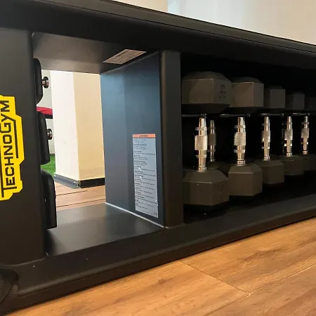 Montecarlo - Vista Mare Con Piscina&area Fitness Hotel 3*