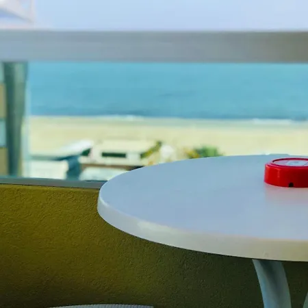 Montecarlo - Vista Mare Con Piscina & Area Fitness Riccione