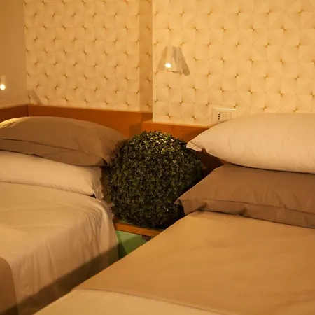 Hotel Montecarlo - Hotel Vista Mare Con Piscina & Area Fitness Hotel 3*