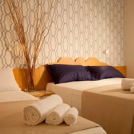ホテル Montecarlo - Vista Mare Con Piscina & Area Fitness