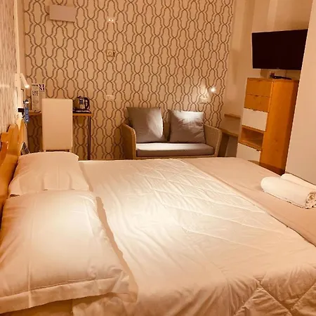 Hotel Montecarlo - Vista Mare Con Piscina & Area Fitness Riccione