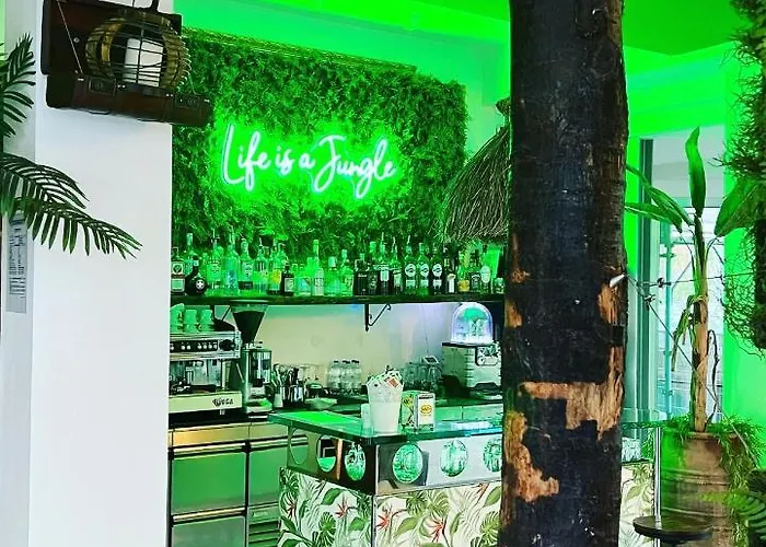 Montecarlo - Vista Mare Con Piscina&area Fitness Riccione