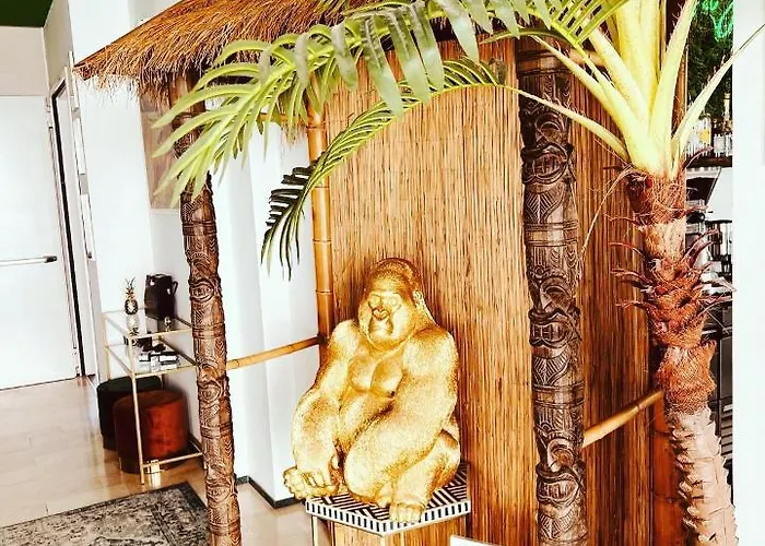 Montecarlo - Vista Mare Con Area Fitness 3*