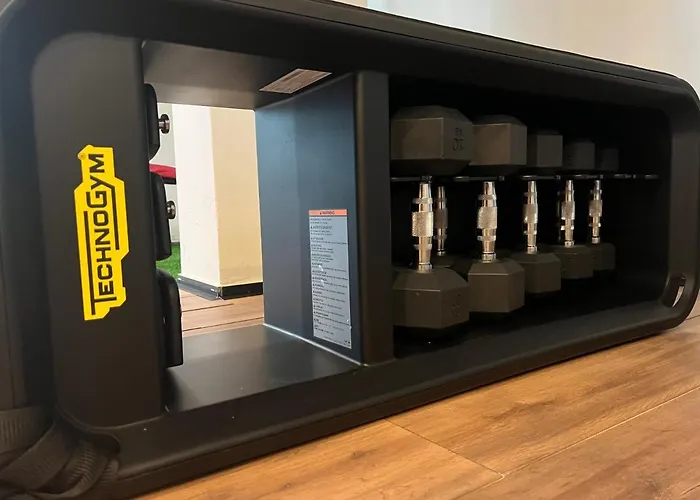 Montecarlo - Vista Mare Con Area Fitness מלון 3*