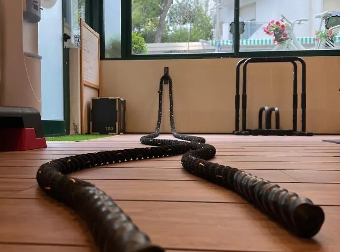 Montecarlo - Vista Mare Con Area Fitness מלון ריצ'יונה