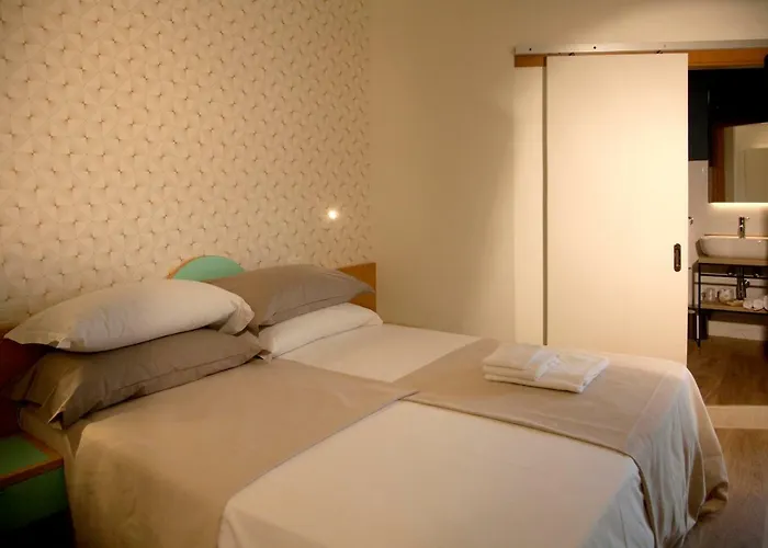 מלון Montecarlo - Vista Mare Con Area Fitness 3*