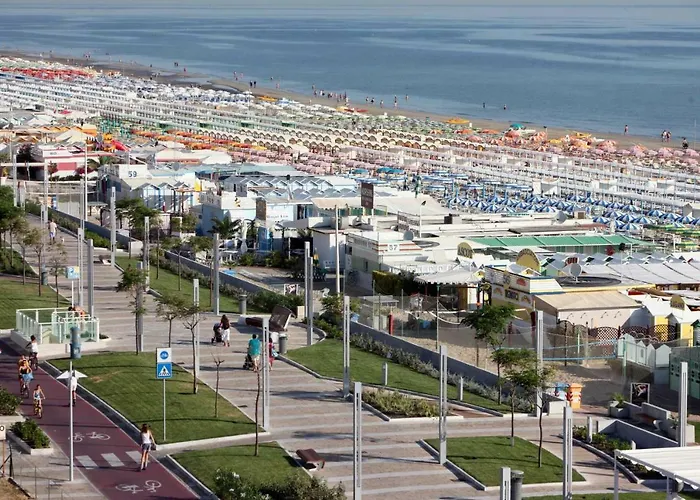 Montecarlo - Vista Mare Con Piscina&area Fitness 3* Riccione