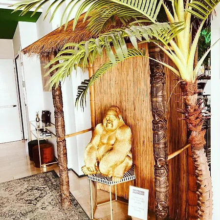 Montecarlo - Vista Mare Con Area Fitness 3*