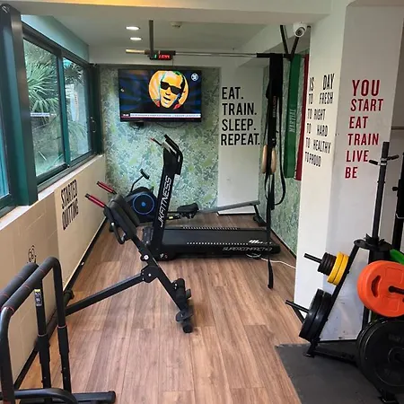 Montecarlo - Vista Mare Con Area Fitness 3*