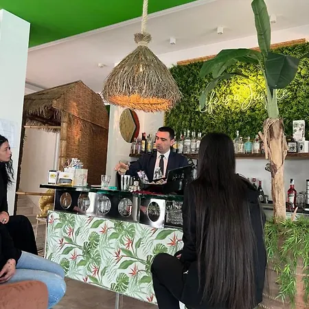 Montecarlo - Vista Mare Con Area Fitness Hotel