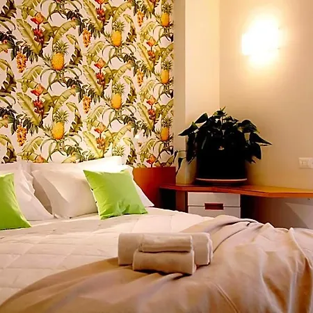 Montecarlo - Vista Mare Con Piscina & Area Fitness Hotel